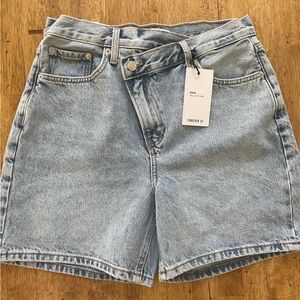 Forever 21 cross over denim shorts